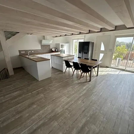 Maison 4 Avec Spa Interieur Дом отдыха *